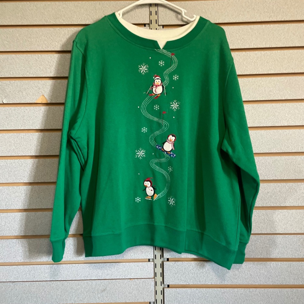Shenanigansβ XL Green Christmas Penguin Skiing Embroidered Sweatshirt